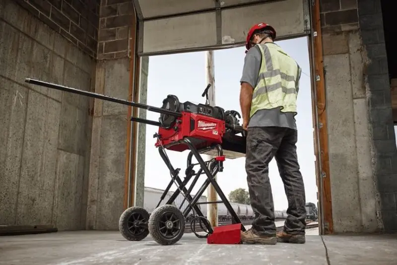 Cordless Threading Machine